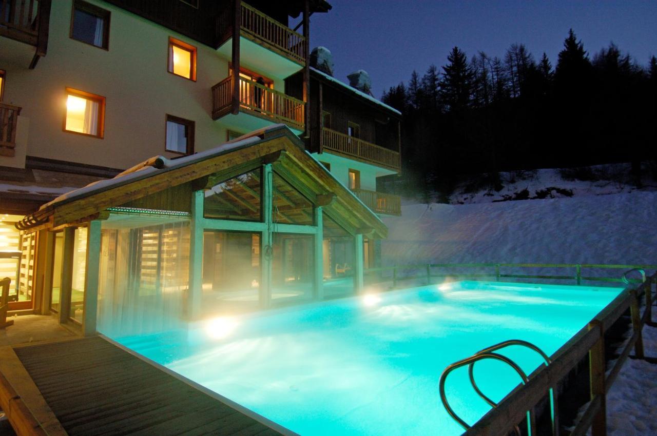 Residence Les Alpages 4 Etoiles - Appartement 4 Personnes - Piscine, Hammam, Sauna, Jacuzzi - Valcenis 73480 ランスルブール・モン・スニ エクステリア 写真