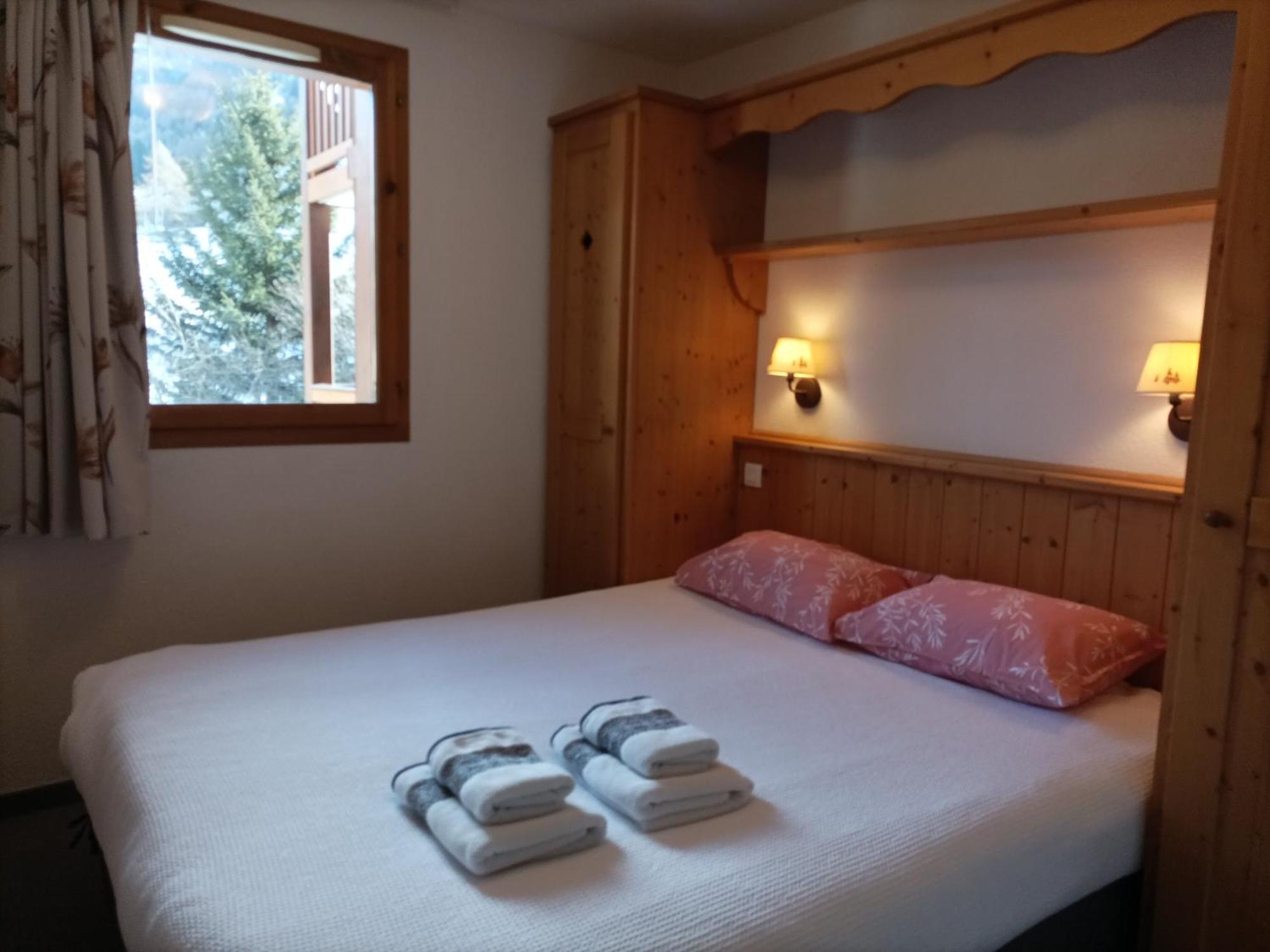 Residence Les Alpages 4 Etoiles - Appartement 4 Personnes - Piscine, Hammam, Sauna, Jacuzzi - Valcenis 73480 ランスルブール・モン・スニ エクステリア 写真